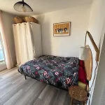 Chic & Lumineux Avec Balcon דירה *