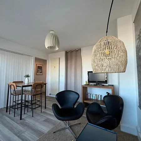 Chic & Lumineux Avec Balcon *