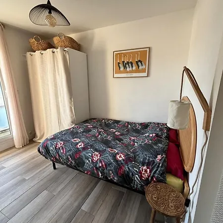 Chic & Lumineux Avec Balcon شقة *